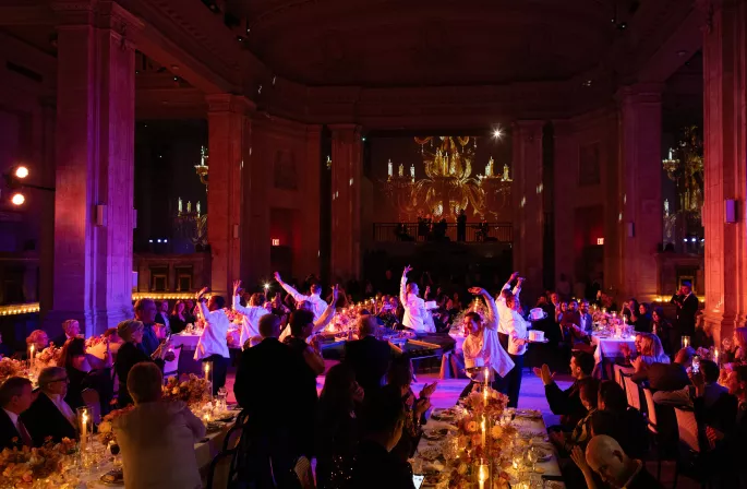 DANCING WAITERS