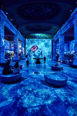 Mark Zhelezoglo for Hall des Lumières