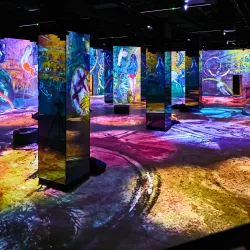 Mark Zhelezoglo for Hall des Lumières