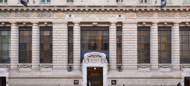 building 44 chambers street