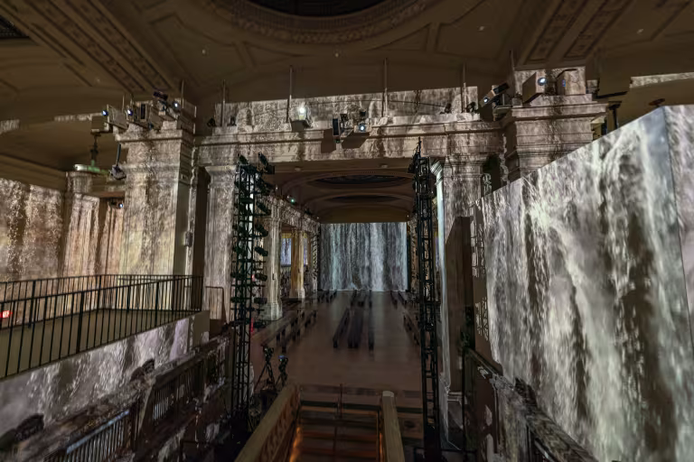 proenza schouler set up fashion show